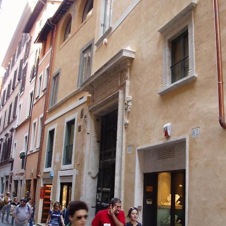 Appartamentino Campo Dei Fiori Рим Экстерьер фото